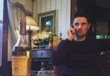 Social Advertising: Pro Golfers Pitching Products