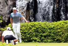 Keegan Bradley Goes With the Toilet Bowl Roll for Birdie