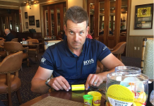 Stenson Posts Self-Deprecating Humor After Tough Round