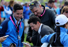 ICYMI: Rory Screengrabs His Wiki Page To Prove How Awesome He Is Rory McIlroy Phone Twitter