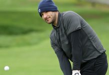 Watch Tony Romo’s Ridiculously Good Shot From a Patio Deck at Pebble Beach