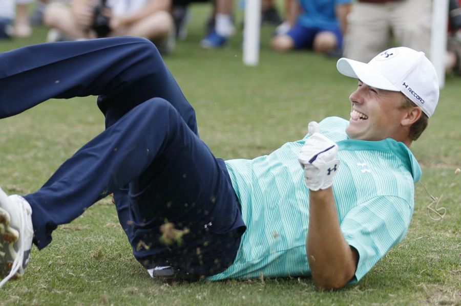spieth-marshmallow-trick-shot Jordan Spieth Marshmallow Trick Shot