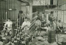 Bag Boy Celebrates 75th Year Anniversary of Its Original Pull Cart Bag Boy