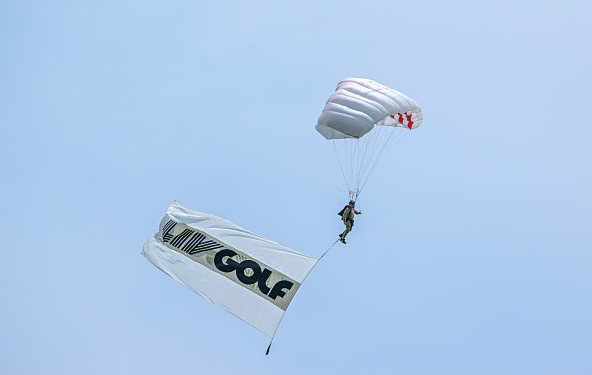 2022 LIV Golf Parachuter