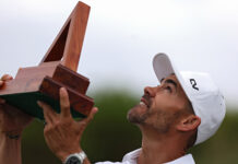 Emotional Camilo Villegas Wins First Tour Title Since 2014 in Bermuda Camilo Villegas Wins Bermuda Championship