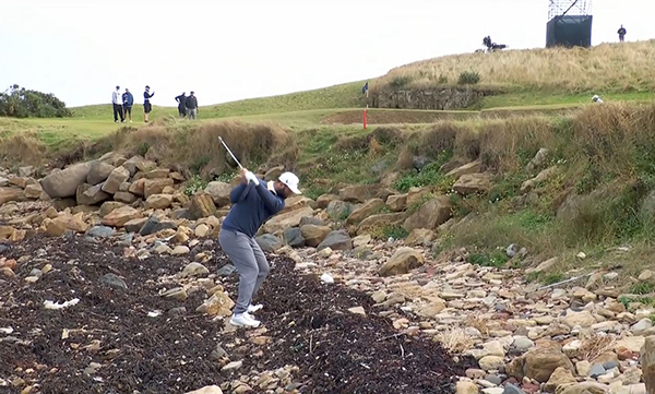 Jon Rahm Seaweed Shot 12th hole at Kingsbarns Golf Links Alfred Dunhill Links Championship