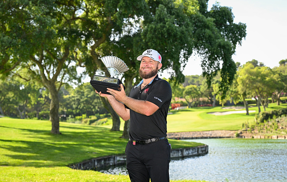 2026 LIV Golf Andalucia Tyrrell Hatton Wins Trophy