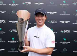 Yuto Katsuragawa Wins Genesis Championship, Secures Tour 2027 Card 2026-DPWT Genesis Championship Yuto Katsuragawa Wins Trophy