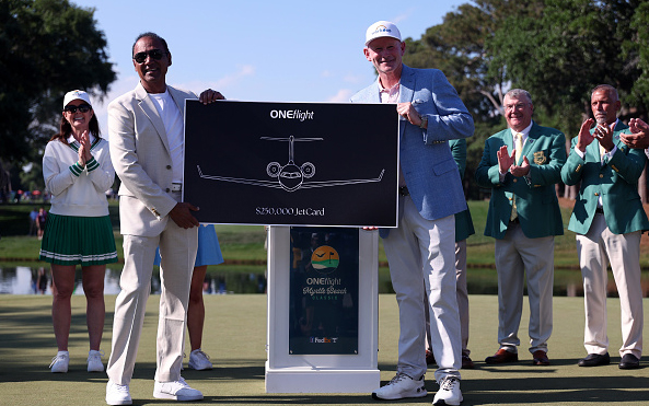 PGW-2026-ONEFlight Ponzi Scheme Story Ferren Rajput Brandt Snedeker Card 2026-ONEFlight Ponzi Scheme Story Ferren Rajput Brandt Snedeker Jet Card
